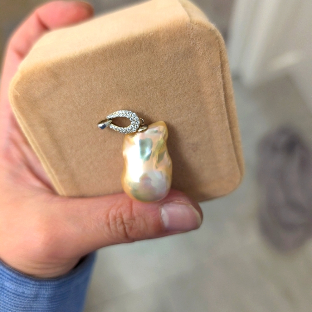 Giant baroque pearl pendant in sterling silver